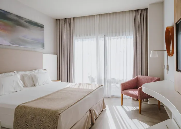 מלון Grupotel Conil Playa - Adults Only Recommended 4*