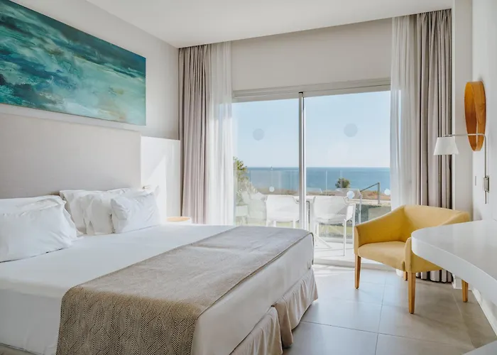 מלון Grupotel Conil Playa - Adults Only Recommended 4*